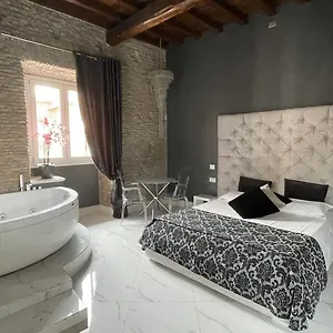 rhome-luxury-suite.it-romehotels.com/